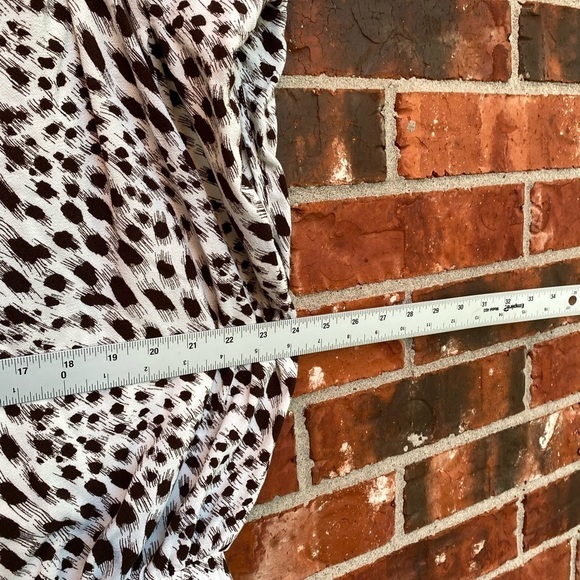 Express Womens XL Animal Print Cropped Boxy Keyhole Back Top Shoulder Pads - Picture 7 of 9